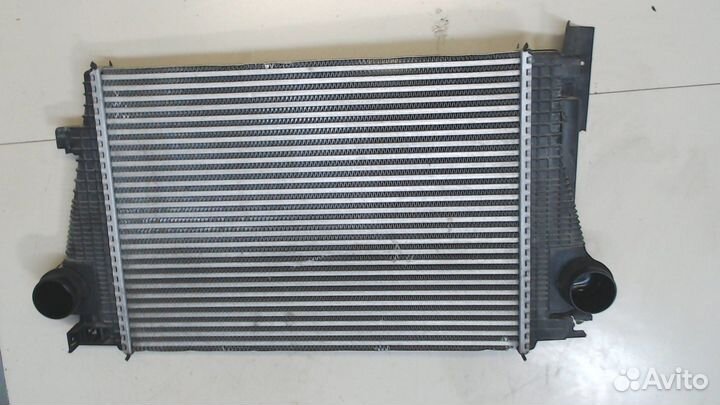 Радиатор интеркулера Chevrolet Camaro, 2017