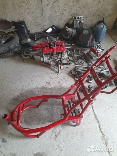 Запчасти Suzuki bandit 250