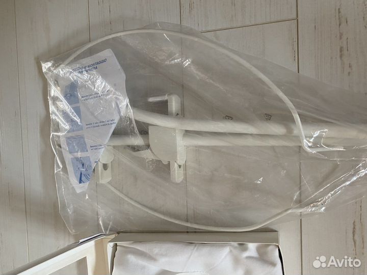 Балдахин Picci с держателем новые в кроватку