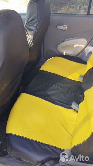 Nissan March 1.2 AT, 2002, 100 000 км