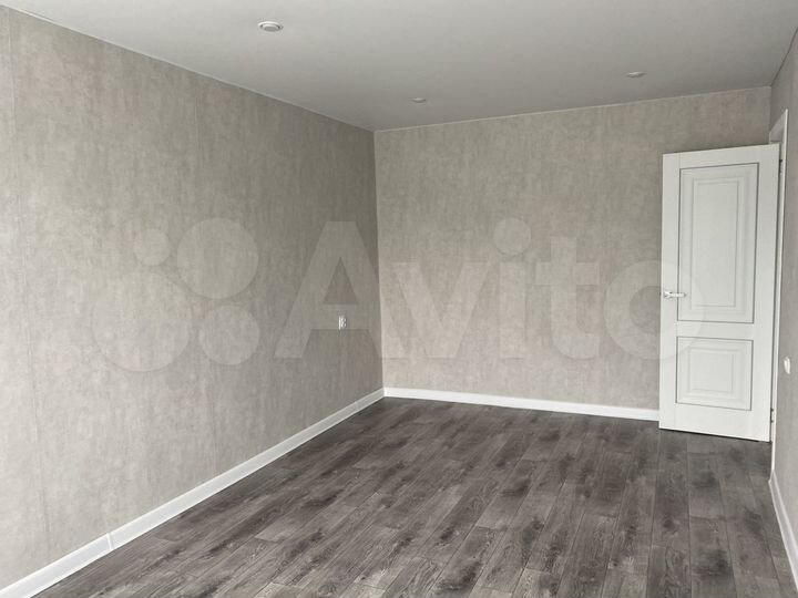 1-к. квартира, 30 м², 5/5 эт.