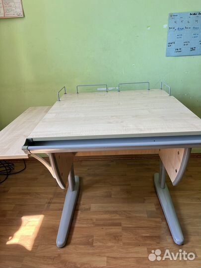 Школьная парта Дэми растущая