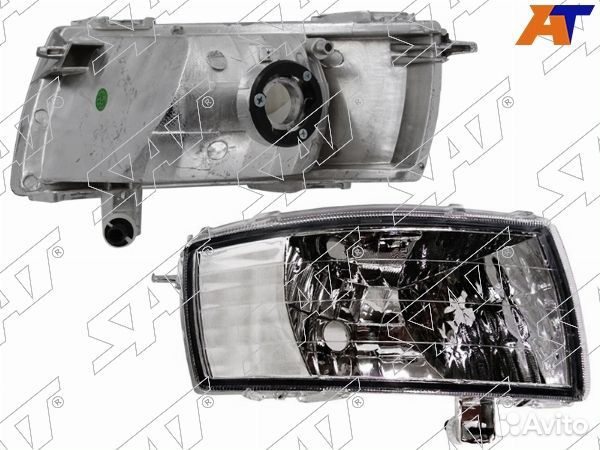 Фара противотуманная, туманка toyota corolla runx