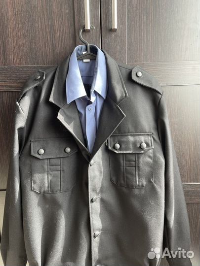 Форма охраны черная