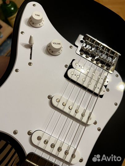 Электрогитара Yamaha Pacifica 012