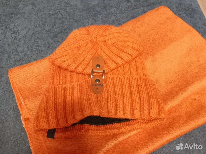 Комплект шапка и шарф