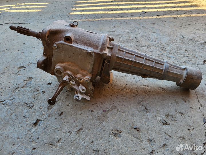 Продается МКПП на Москвич 402-407