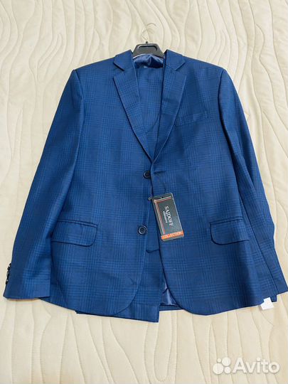 Костюм для мальчика новый
