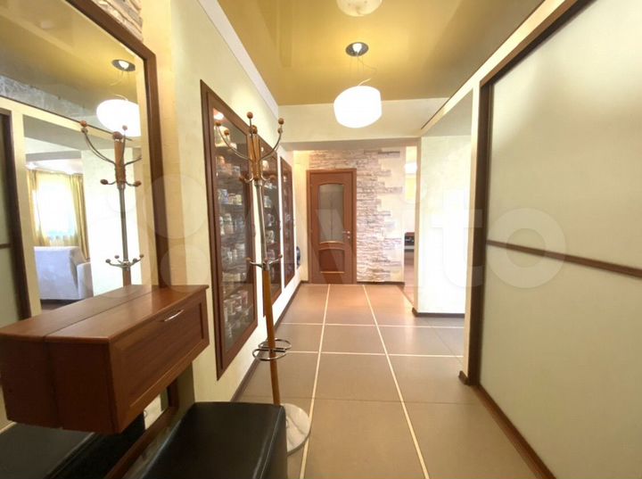 4-к. квартира, 152,3 м², 4/5 эт.