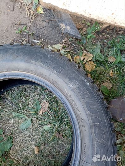 Bridgestone B65 19.5/65 R15