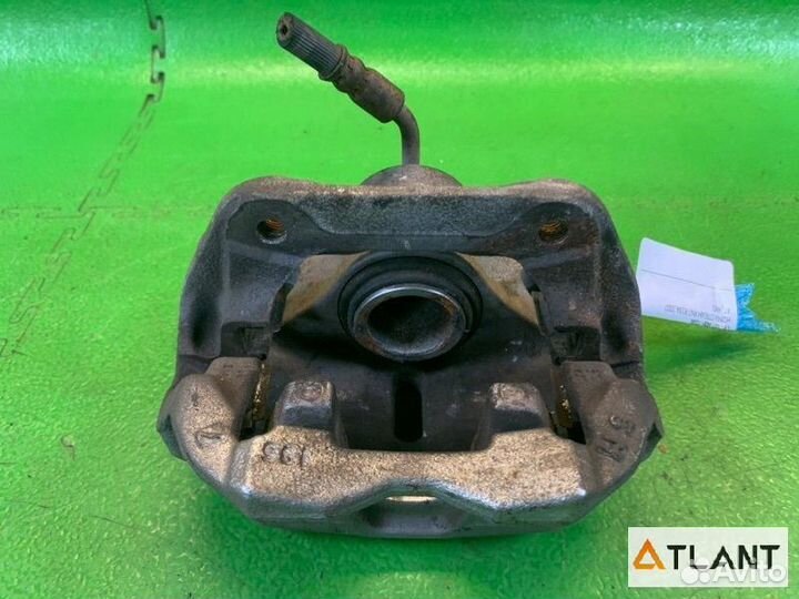 Суппорт задний правый honda stream