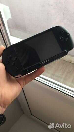 Sony psp e 1008