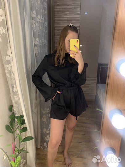 Атласный комбинезон