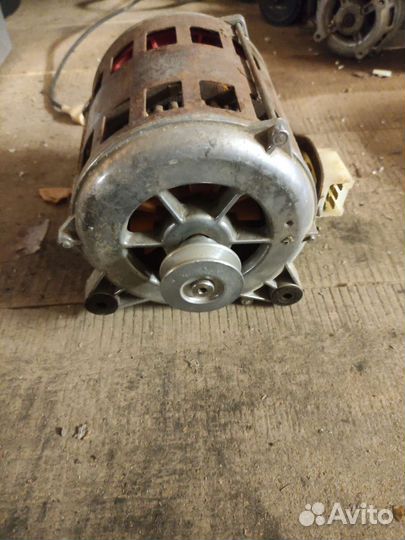 Электродвигатель 220В ZSE praha Dpc 100-2