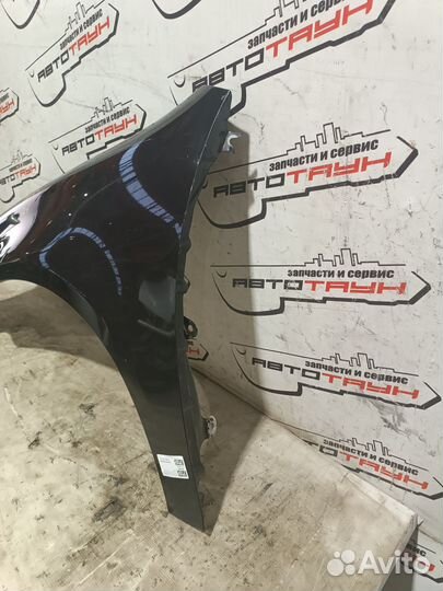 Крыло volkswagen golf 1K1 MK5 1K6821021A переднее левое hatchback черный, LC9Z TA974