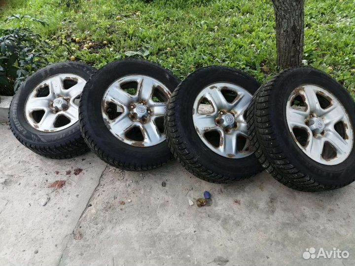 IndoRadial 6688 225/65 R17