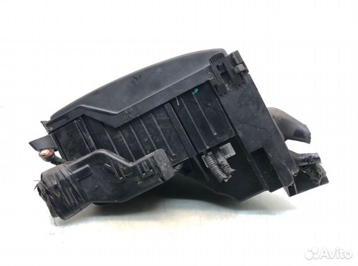 Блок предохранителей Ford Mondeo 4 2.0 tdci 2011