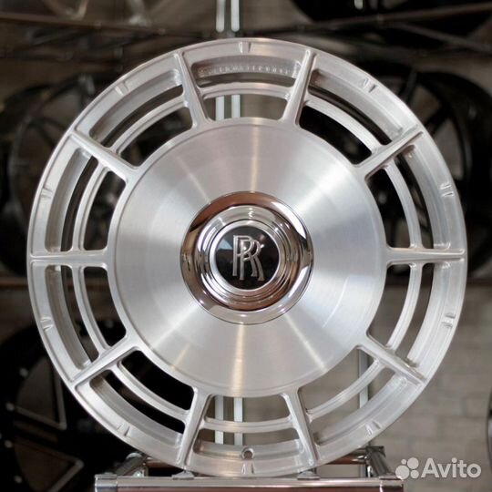 Диски GT Forged R22 Rolls-Royce Ghost Wraith Dawn