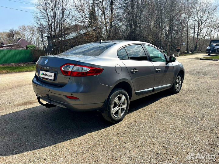 Renault Fluence 1.6 МТ, 2011, 175 363 км