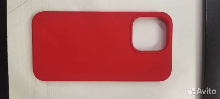 Чехол на iPhone 13 pro