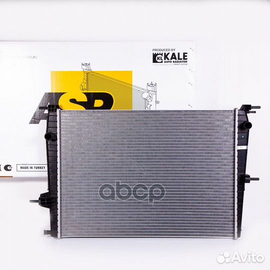 Радиатор охлаждения Renault Fluence/Megane III