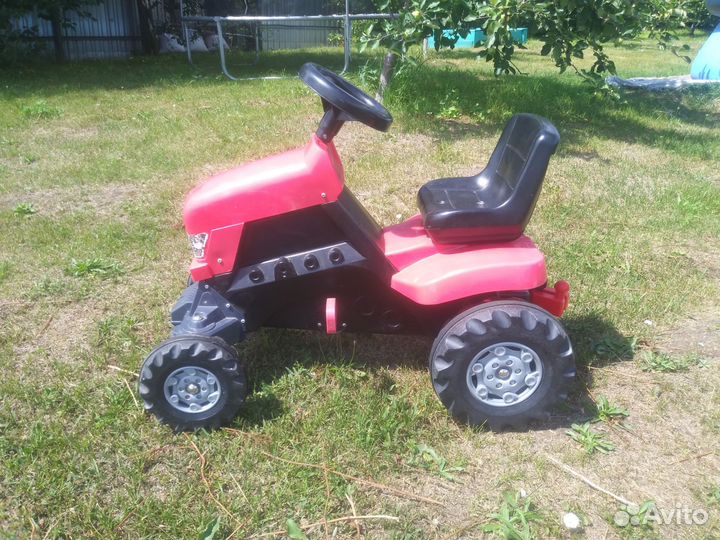 Детский трактор с педалями полесье