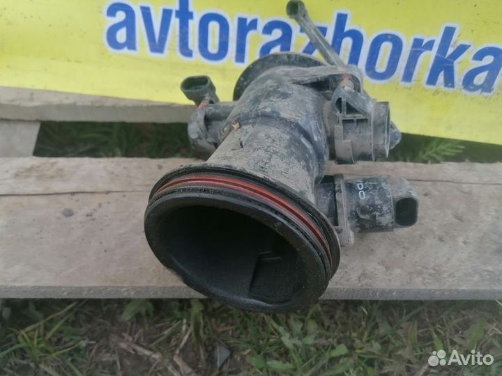 Заслонка дроссельная Renault Logan