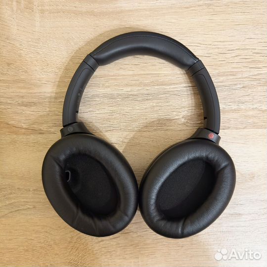 Наушники Sony WH 1000XM4