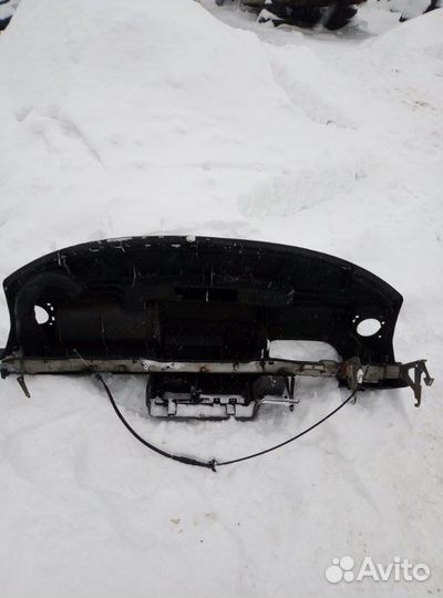 Торпедо Volkswagen Transporter Т4 1 1993