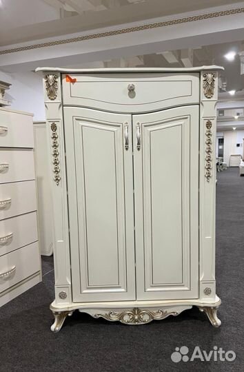 Гладильная тумбы и Обувницы