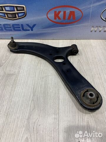 Рычаг подвески Kia RIO 3 Лев