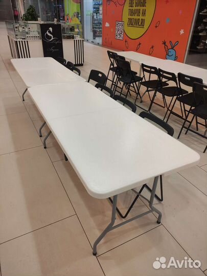 Стол и стулья в аренду
