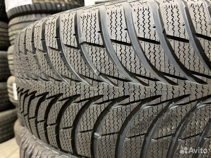 Goodyear UltraGrip Ice 2 215/55 R17 95T