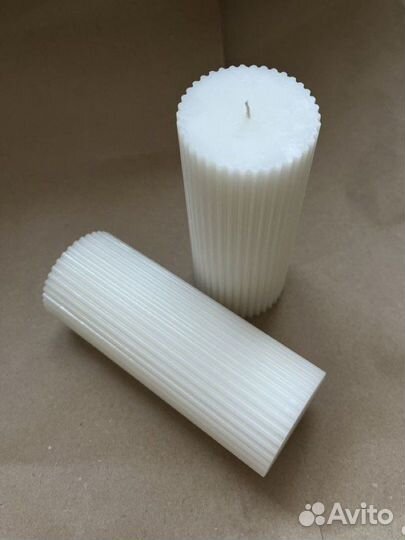 Белая свеча декоративная интерьерная