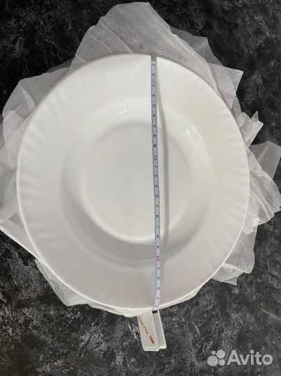 Тарелка белая 25 см глубокая