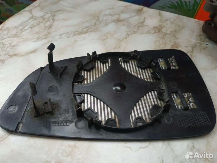 Бачок омывателя Опель астра Н