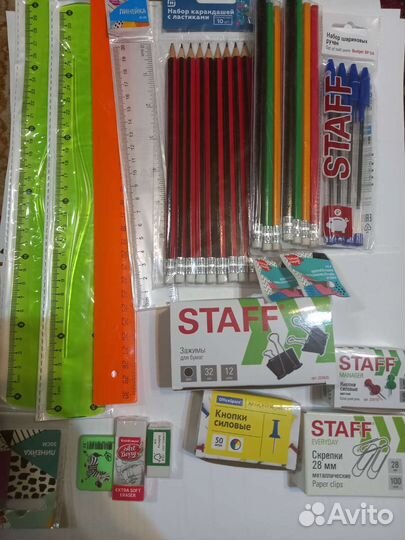 Карандаши Ручки линейки