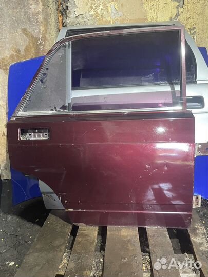 Дверь задняя правая ваз 2107 2105