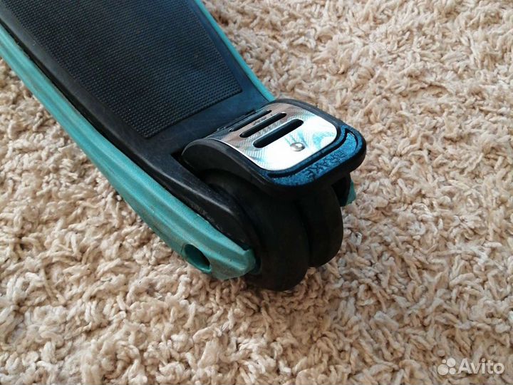 Самокат детский Nova Track Rainbow