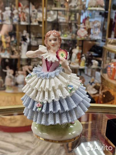 Статуэтка балерина с зеркалом