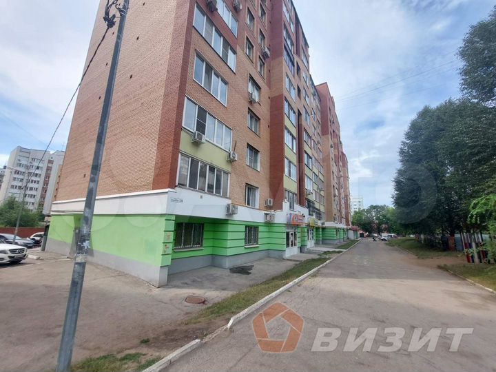 Помещение в спальном районе с арендатором 104.6 м²