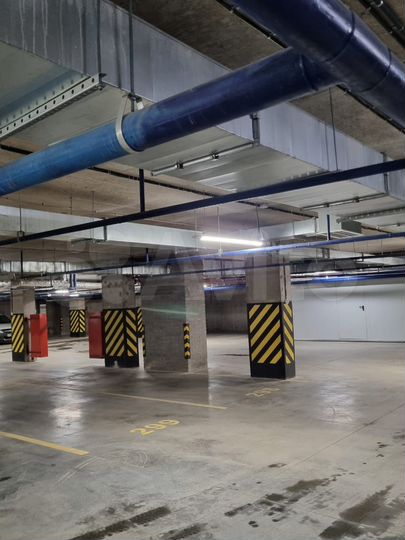 Машиноместо, 13 м²