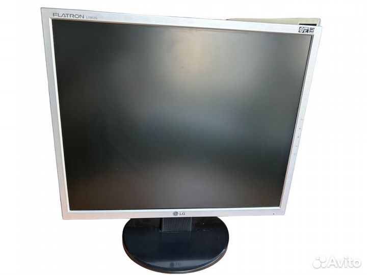 Монитор LG 19