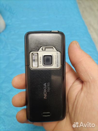 Nokia N82