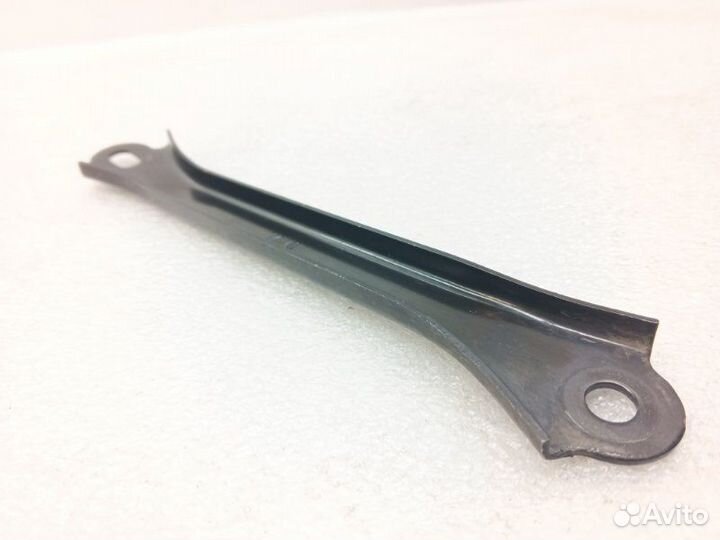 Крепление аккумулятора Nissan Qashqai J11 1.2