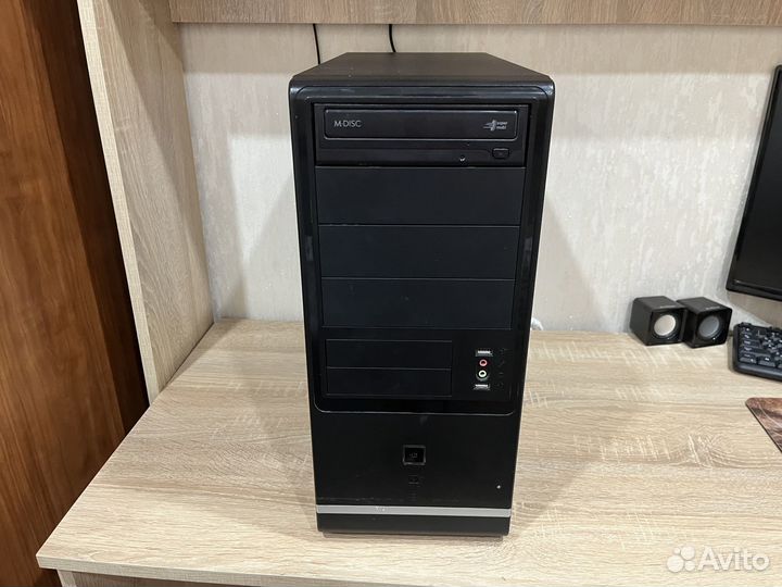 Компьютер Pentium G4560 / DDR4 4Гб / SSD 120 Гб