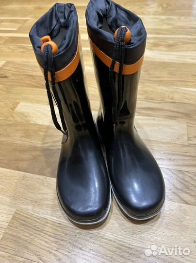 Резиновые сапоги детские