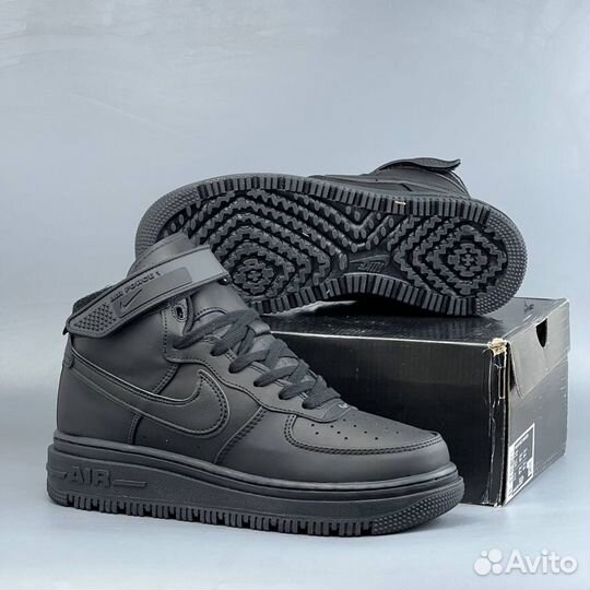 Кроссовки Nike Air Force 1 Lux High