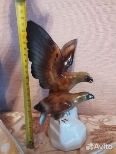 Фарфоровые статуэтки германия орлы