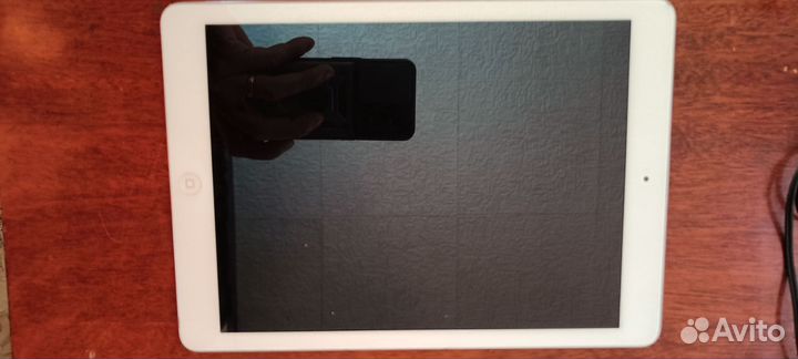 Планшет Apple iPad Air